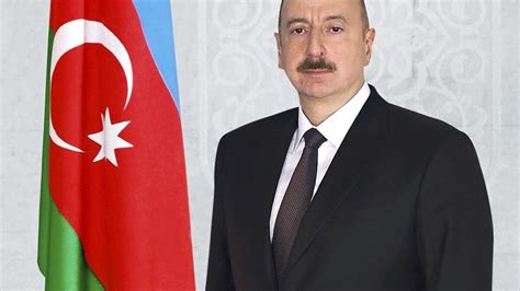 İ­l­h­a­m­ ­A­l­i­y­e­v­ ­k­i­m­d­i­r­